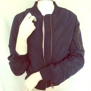 Romeo + Juliet Couture Navy Bomber😍